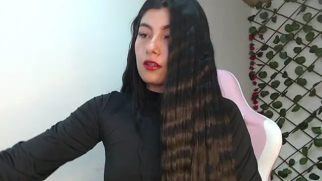 MissSalome online show from January 1, 2025, 10:35 pm