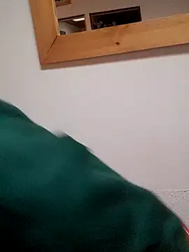 skayhot  online show from February 11, 2026, 12:05 pm