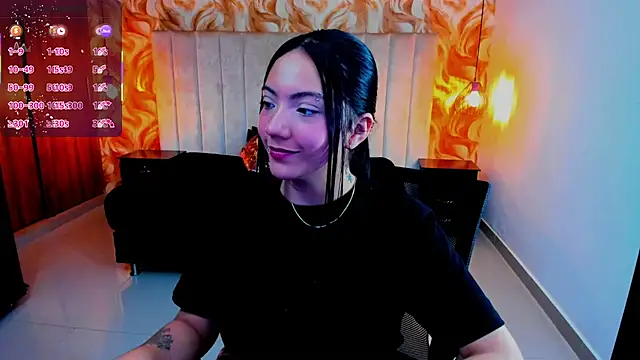 Snapshot of miichael_black chatting on June 4, 2026, 2:00 pm miichael black online show from June 4, 2026, 2:00 pm