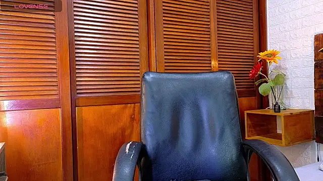 Snapshot of Celeste_sanz chatting on October 26, 2025, 10:48 am Celeste sanz online show from October 26, 2025, 10:48 am