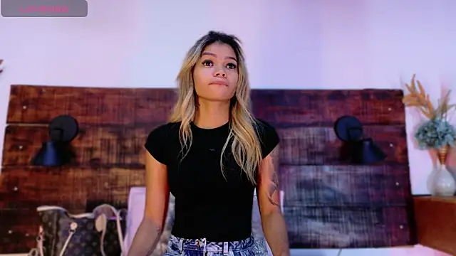 Celeste sanz online show from February 25, 2026, 10:04 am