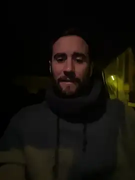 Snapshot of Suukeeta chatting on December 18, 2024, 1:48 am Suukeeta online show from December 18, 2024, 1:48 am