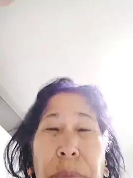 Snapshot of girl_amada chatting on May 29, 2026, 12:33 pm girl amada online show from May 29, 2026, 12:33 pm