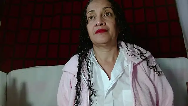 Snapshot of Tita_Madurita chatting on June 17, 2026, 9:19 am Tita Madurita online show from June 17, 2026, 9:19 am