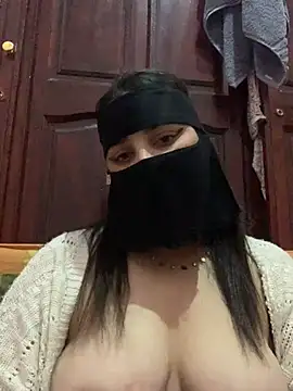 Miss-Soka online show from December 17, 2024, 5:07 am