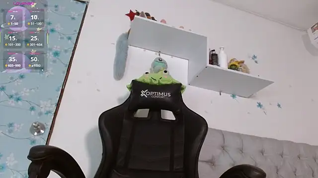 miss valery2 online show from January 13, 2026, 9:41 pm