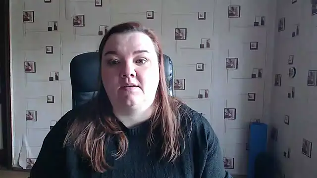 Snapshot of TasyaBigTTs chatting on April 18, 2026, 9:22 am TasyaBigTTs online show from April 18, 2026, 9:22 am
