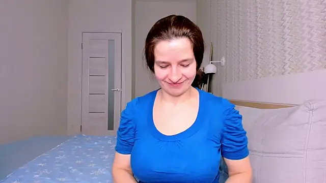 Clear Angel online show from February 17, 2026, 2:36 pm