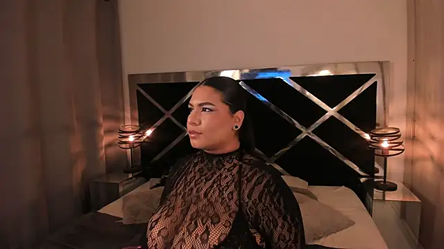 stefycherry online show from July 24, 2026, 1:23 am