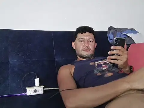 Snapshot of 2020dastan chatting on October 9, 2025, 4:29 pm 2020dastan online show from October 9, 2025, 4:29 pm