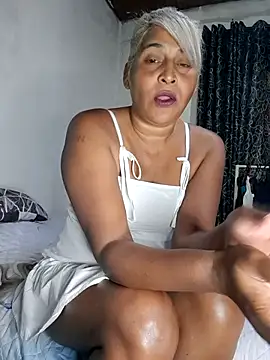 Snapshot of Goodgirlsue_77 chatting on June 10, 2026, 2:18 pm Goodgirlsue 77 online show from June 10, 2026, 2:18 pm