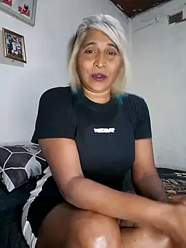 Snapshot of Goodgirlsue_77 chatting on June 8, 2026, 3:01 pm Goodgirlsue 77 online show from June 8, 2026, 3:01 pm