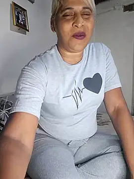 Snapshot of Goodgirlsue_77 chatting on July 20, 2026, 6:54 pm Goodgirlsue 77 online show from July 20, 2026, 6:54 pm