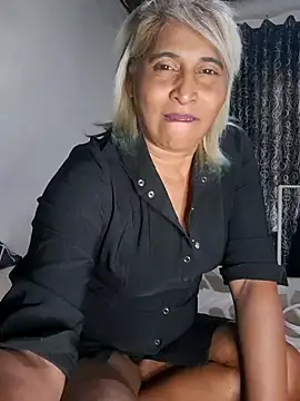 Snapshot of Goodgirlsue_77 chatting on July 23, 2026, 10:56 am Goodgirlsue 77 online show from July 23, 2026, 10:56 am