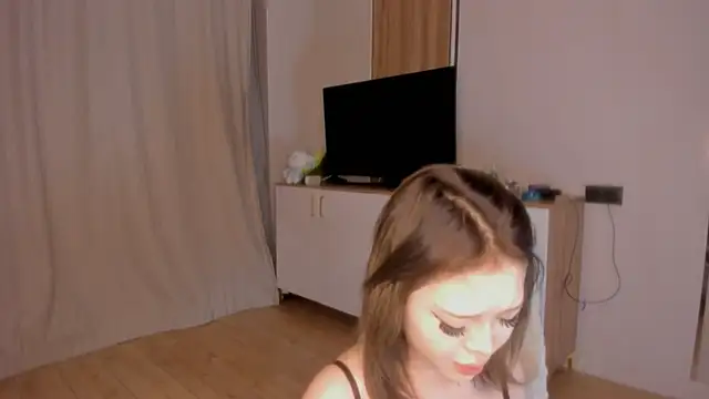 Snapshot of nacumi_mi chatting on April 10, 2026, 3:52 pm nacumi mi online show from April 10, 2026, 3:52 pm