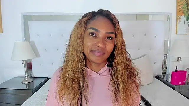Snapshot of Isla_Scott chatting on June 23, 2026, 11:30 am Isla Scott online show from June 23, 2026, 11:30 am