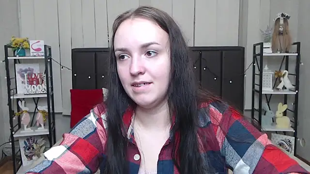 IsabelBlackberry online show from November 23, 2025, 6:12 am