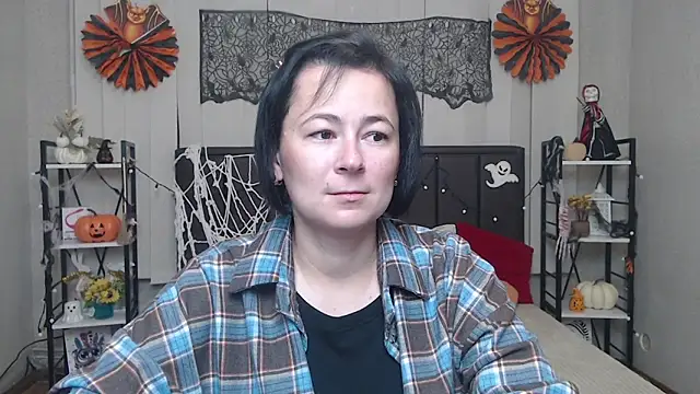 Snapshot of MarieSho chatting on October 29, 2025, 7:18 am MarieSho online show from October 29, 2025, 7:18 am