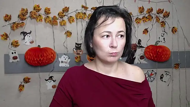 Snapshot of MarieSho chatting on November 18, 2025, 7:11 am MarieSho online show from November 18, 2025, 7:11 am