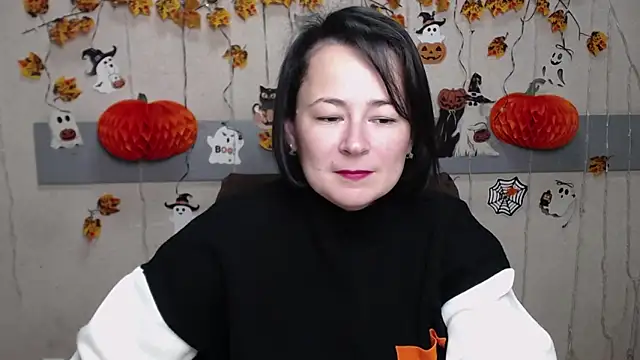 Snapshot of MarieSho chatting on November 7, 2025, 7:13 am MarieSho online show from November 7, 2025, 7:13 am