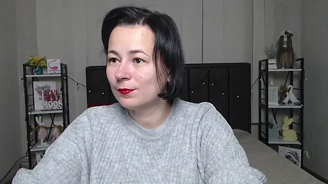 Snapshot of MarieSho chatting on November 21, 2025, 7:40 am MarieSho online show from November 21, 2025, 7:40 am