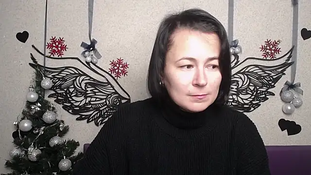 Snapshot of MarieSho chatting on December 14, 2025, 8:09 am MarieSho online show from December 14, 2025, 8:09 am