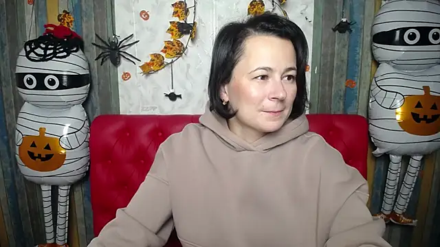 Snapshot of MarieSho chatting on November 13, 2025, 6:01 pm MarieSho online show from November 13, 2025, 6:01 pm