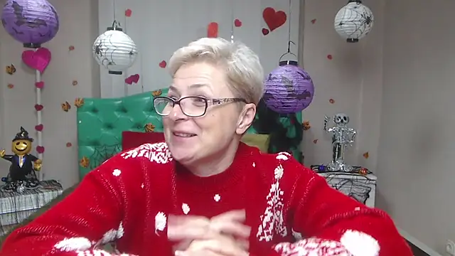 EmiliaGree online show from October 31, 2025, 6:04 pm