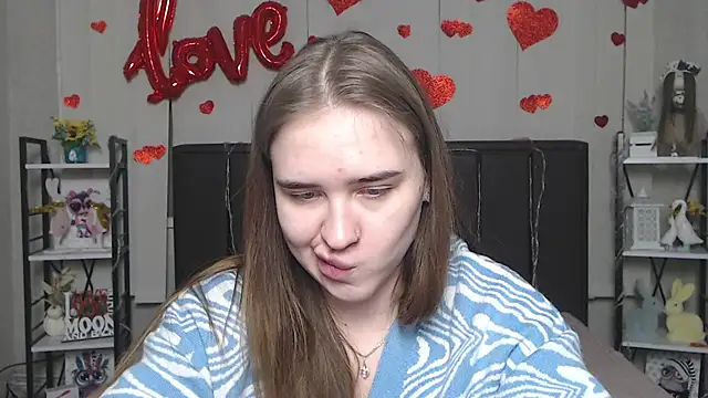 LauraHlot online show from February 20, 2026, 7:27 pm