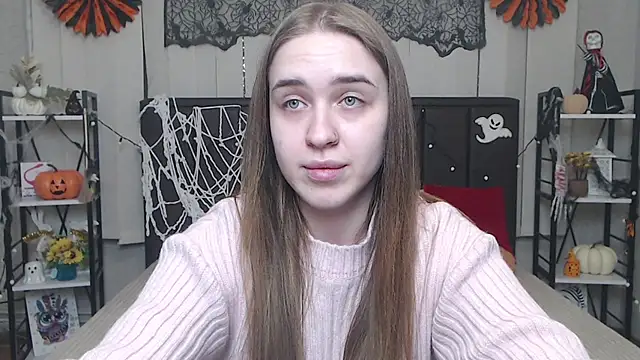 Snapshot of LauraHlot chatting on November 1, 2025, 6:51 am LauraHlot online show from November 1, 2025, 6:51 am