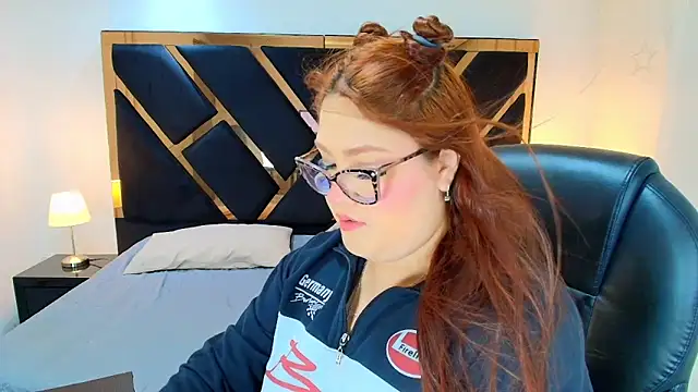Snapshot of Camiila_Osorio chatting on June 4, 2026, 7:18 pm Camiila Osorio online show from June 4, 2026, 7:18 pm
