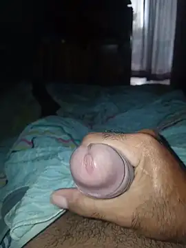 Snapshot of taylorWiiz chatting on February 24, 2026, 11:33 am taylorWiiz online show from February 24, 2026, 11:33 am