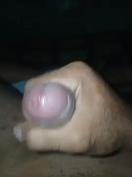 Snapshot of taylorWiiz chatting on February 5, 2026, 6:31 am taylorWiiz online show from February 5, 2026, 6:31 am