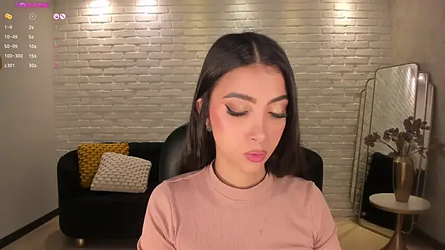 ValeriaVelvet online show from March 10, 2025, 11:55 am
