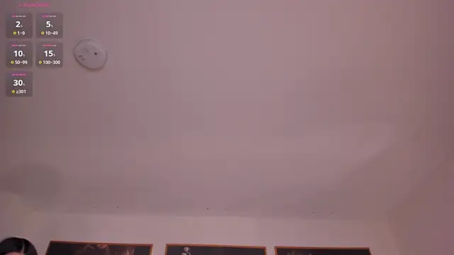 Snapshot of ValeriaVelvet chatting on August 2, 2026, 11:52 am ValeriaVelvet online show from August 2, 2026, 11:52 am