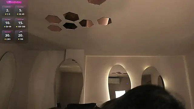 ValeriaVelvet online show from February 8, 2026, 12:14 pm