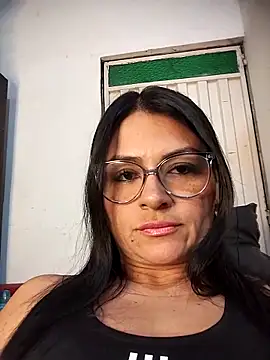 Snapshot of Linda_Lars chatting on November 12, 2025, 2:48 am Linda Lars online show from November 12, 2025, 2:48 am