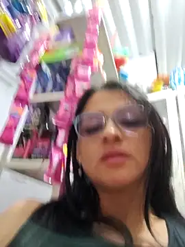 Linda Lars online show from January 7, 2026, 3:11 am