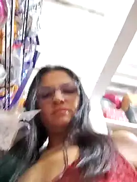 Linda Lars online show from February 28, 2026, 2:11 am