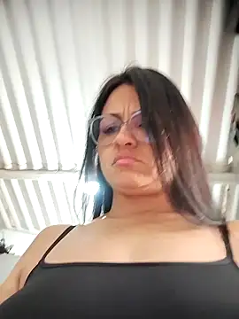 Snapshot of Linda_Lars chatting on October 23, 2025, 3:10 pm Linda Lars online show from October 23, 2025, 3:10 pm