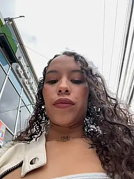 MarieLeon online show from January 16, 2026, 7:29 pm