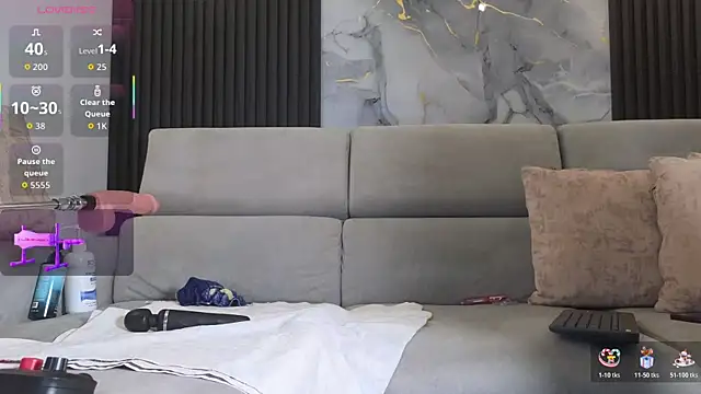 Snapshot of anellejones chatting on November 4, 2025, 3:43 am anellejones online show from November 4, 2025, 3:43 am