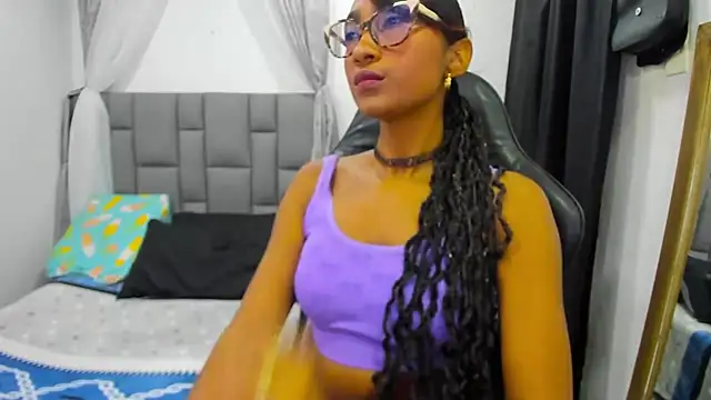 MurphyAngelina online show from May 22, 2026, 3:04 am
