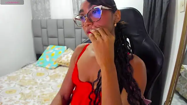 MurphyAngelina online show from June 14, 2026, 3:19 am