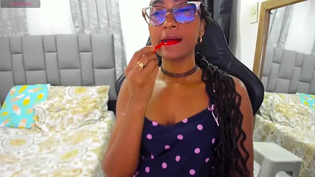 MurphyAngelina online show from June 16, 2026, 3:06 am