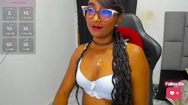 Snapshot of MurphyAngelina chatting on August 7, 2026, 3:12 am MurphyAngelina online show from August 7, 2026, 3:12 am