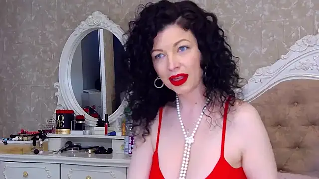 Snapshot of NataliaRed chatting on May 12, 2026, 5:15 am NataliaRed online show from May 12, 2026, 5:15 am