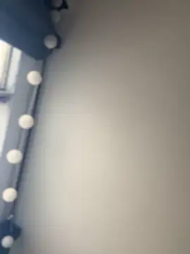 Snapshot of Arilw chatting on November 21, 2025, 2:05 pm Arilw online show from November 21, 2025, 2:05 pm