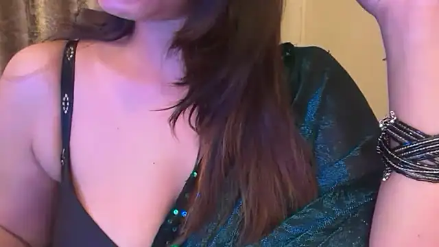 Snapshot of Cupid_of_Hearts chatting on April 12, 2026, 4:43 pm Cupid of Hearts online show from April 12, 2026, 4:43 pm