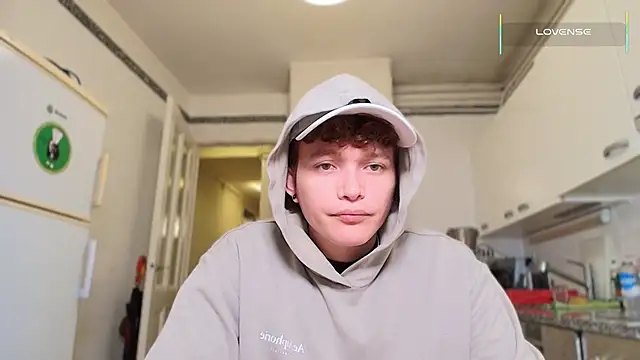 Snapshot of ccamilo-andress chatting on February 16, 2026, 5:44 pm ccamilo-andress online show from February 16, 2026, 5:44 pm